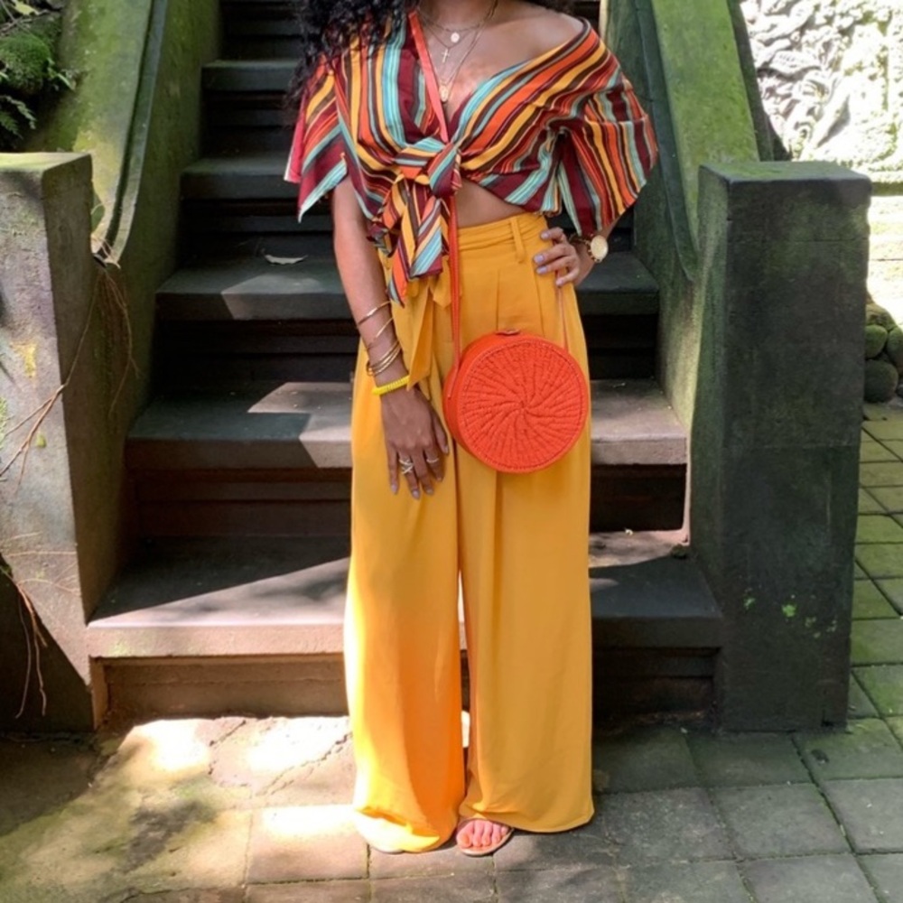 Twist Tie Crop Top